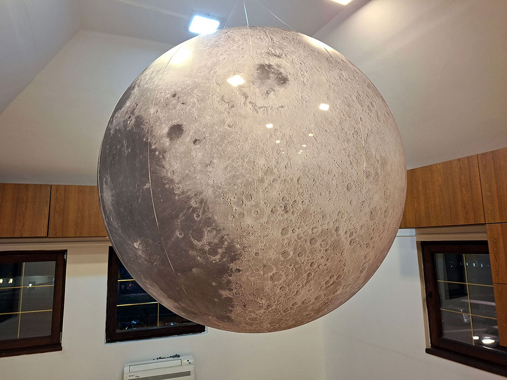 1.5-m-sphere-with-Moon-texture